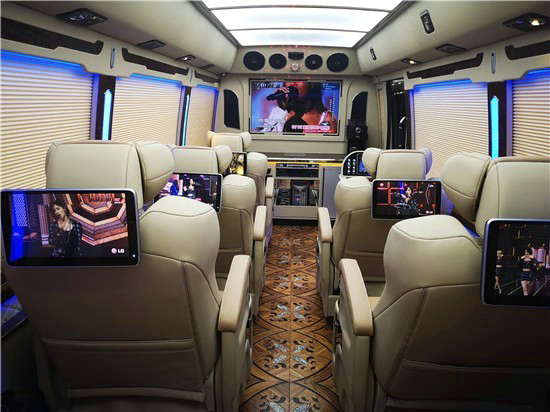 丰田考斯特（柯斯达）商务车和进口考斯特改装方案对比